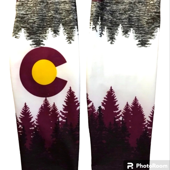 Colorado Threads Yoga Leggings - Picture 5 of 9